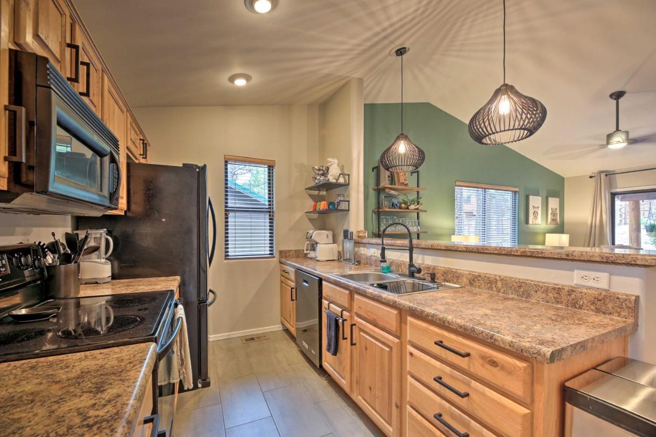 Pet-Friendly Show Low Cabin With Trail Access! Eksteriør bilde